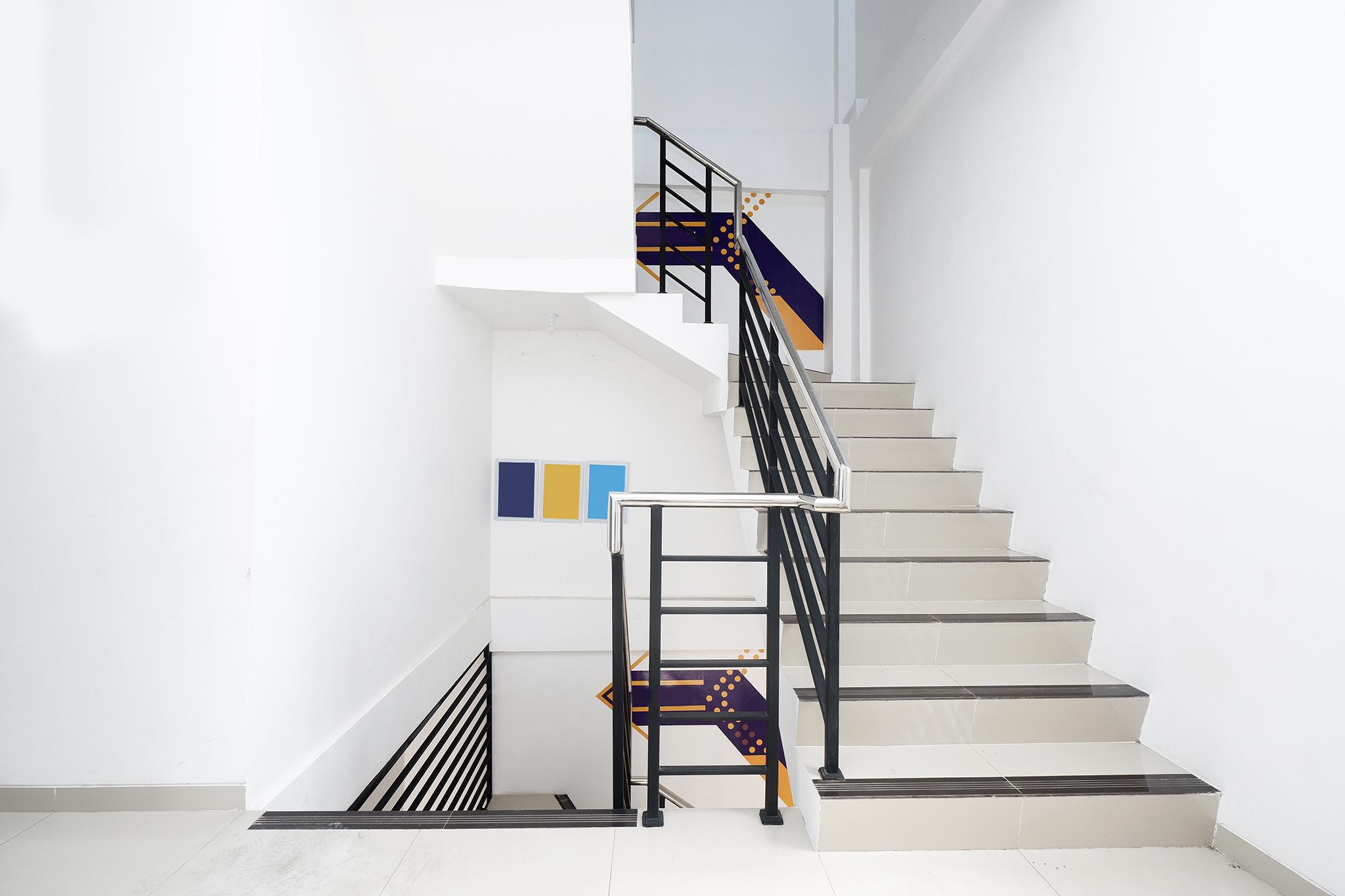 Spot On 2026 Arta Residence Semarang Extérieur photo